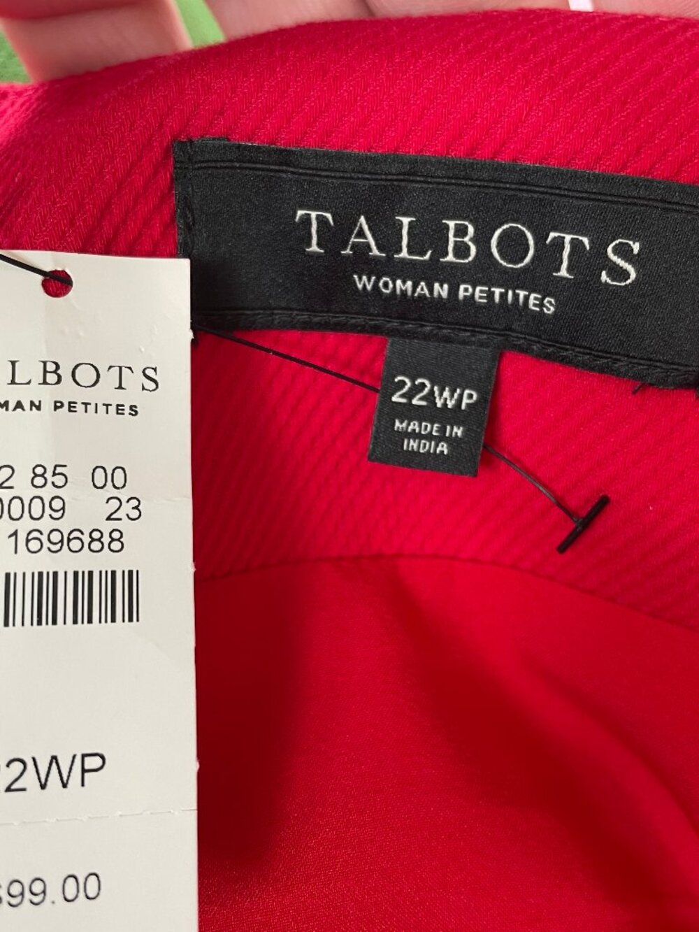 Talbots Solid Red Front Inverted Pleat w/Gold Buttons Skirt – NWT Size 22W - Picture 5 of 12